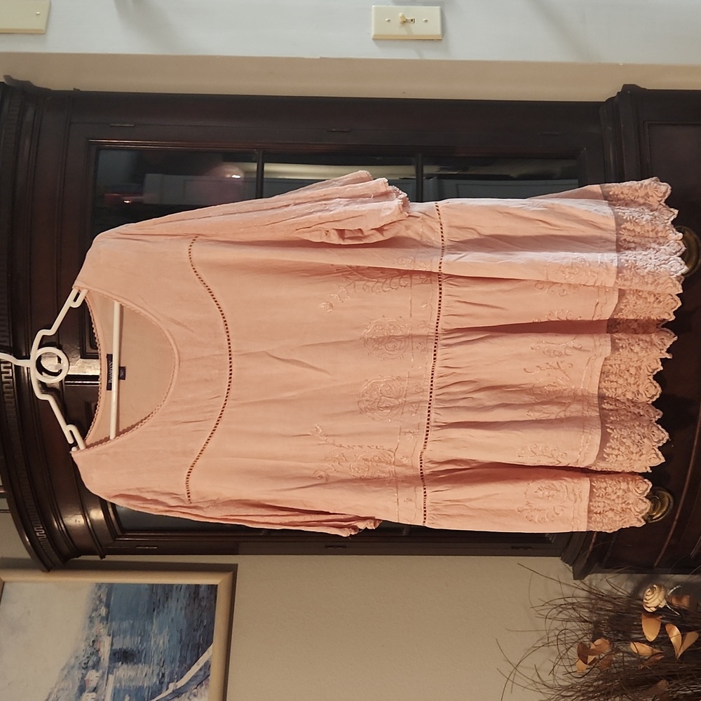 Lace trim top